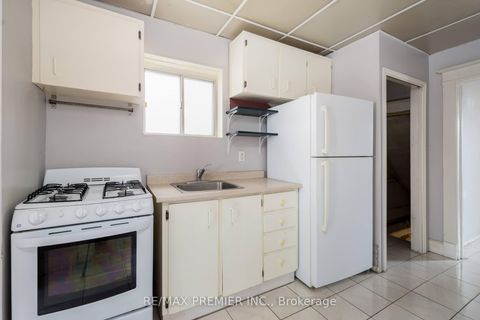 Photo 5 at 300 Keele Street, Junction Area, Toronto