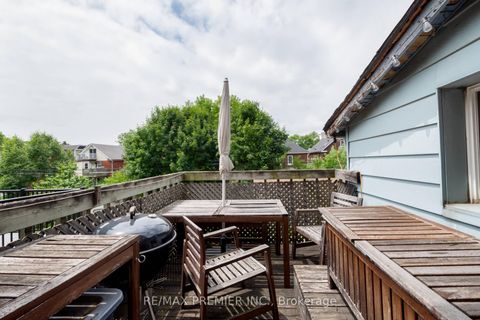 Photo 14 at 300 Keele Street, Junction Area, Toronto