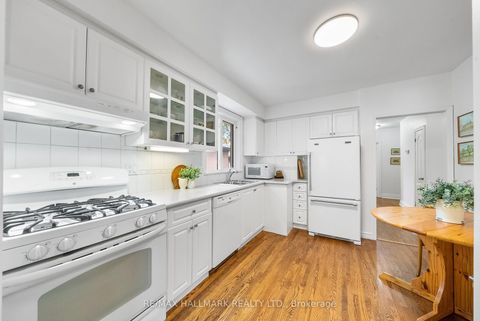 Photo 13 at 266 Chine Drive, Cliffcrest, Toronto