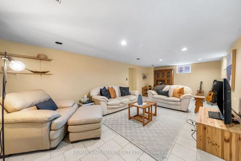 Photo 30 at 266 Chine Drive, Cliffcrest, Toronto