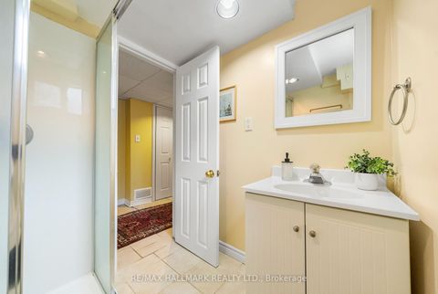 Photo 33 at 266 Chine Drive, Cliffcrest, Toronto