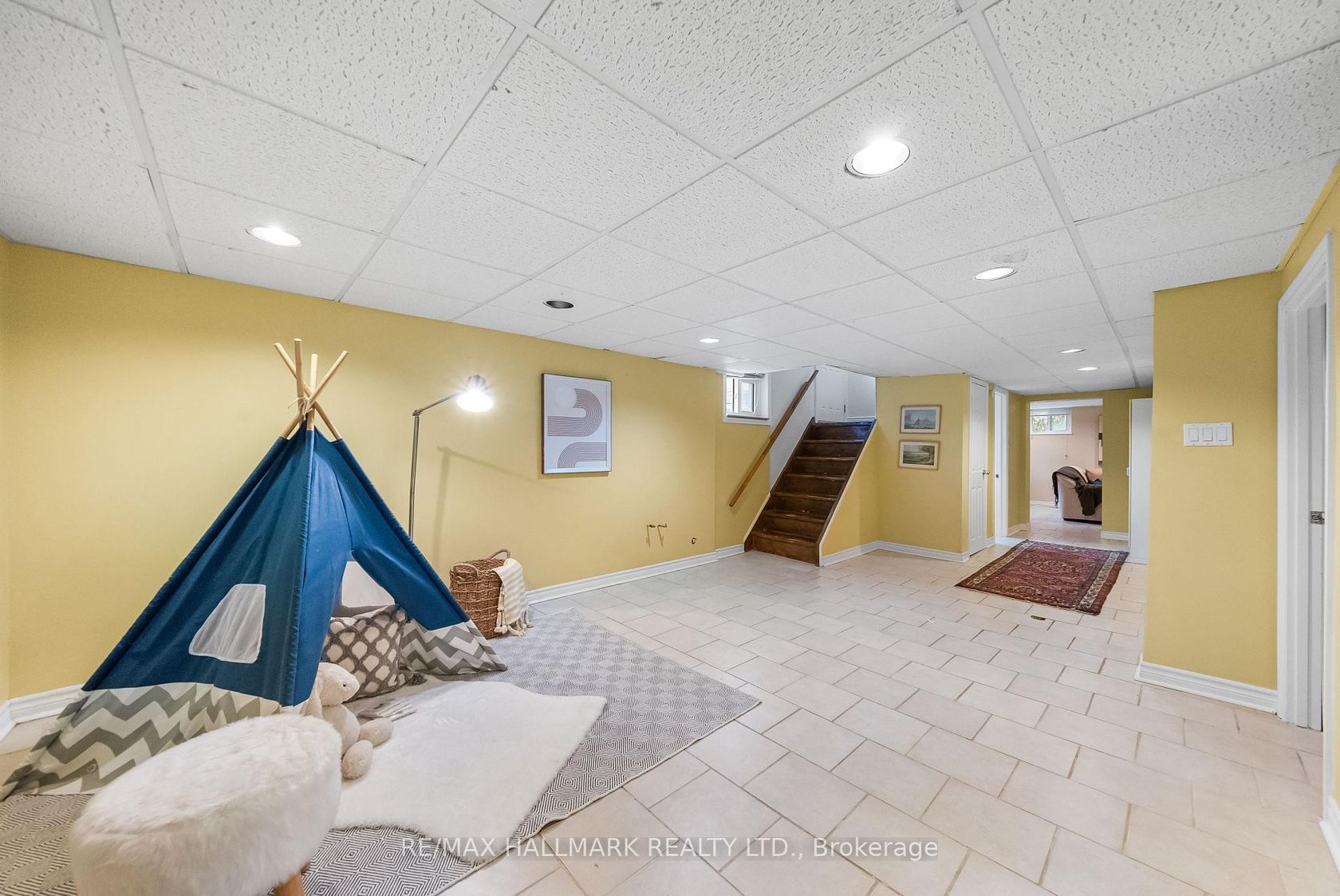 Photo 26 at 266 Chine Drive, Cliffcrest, Toronto Photo 26 at 266 Chine Drive, Cliffcrest, Toronto