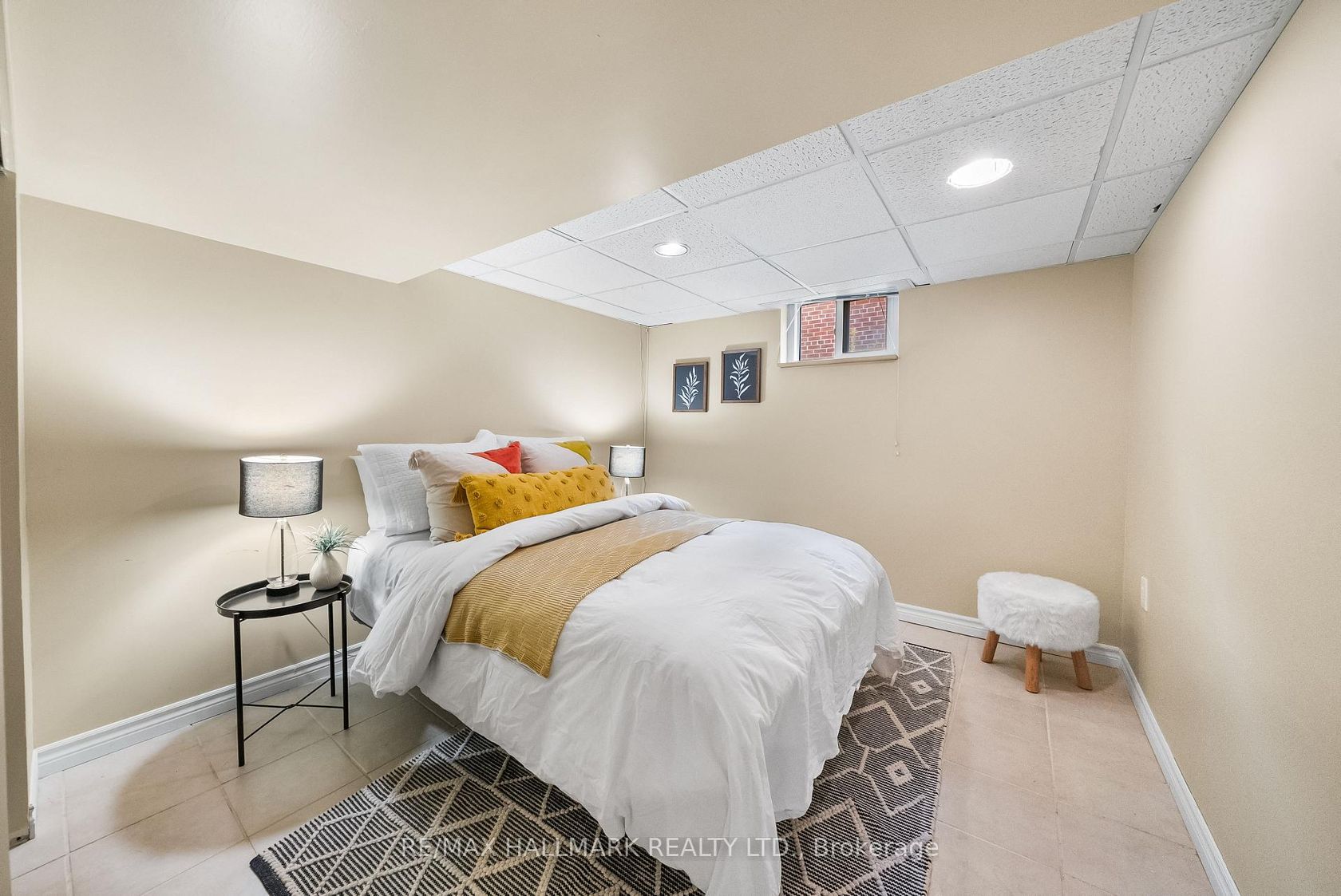 Photo 31 at 266 Chine Drive, Cliffcrest, Toronto Photo 31 at 266 Chine Drive, Cliffcrest, Toronto