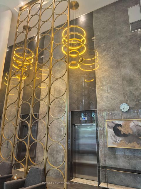 Photo 1 at 605 - 330 Richmond Street W, Waterfront Communities C1, Toronto