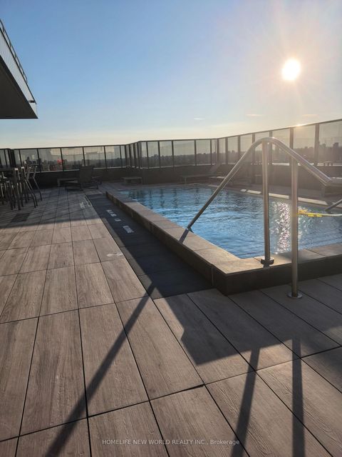 Photo 17 at 605 - 330 Richmond Street W, Waterfront Communities C1, Toronto