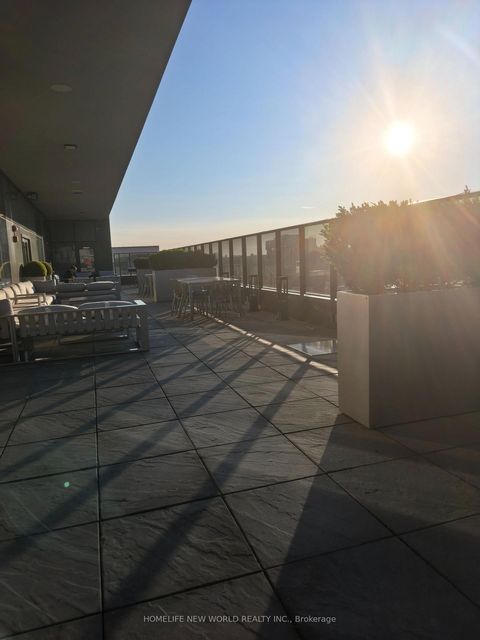 Photo 18 at 605 - 330 Richmond Street W, Waterfront Communities C1, Toronto