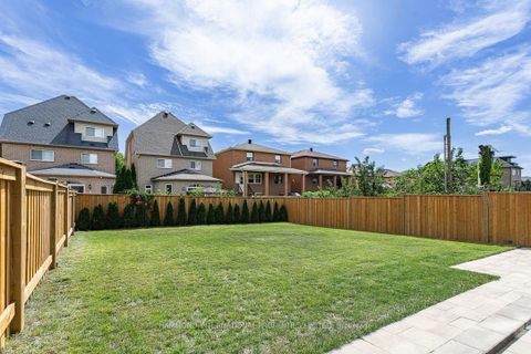 Photo 3 at 117 Crestwood Road, Yorkhill, Vaughan