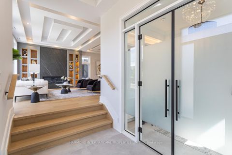 Photo 6 at 117 Crestwood Road, Yorkhill, Vaughan