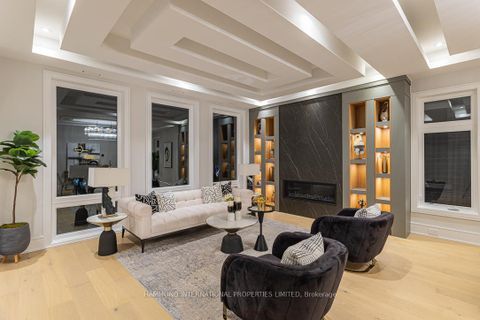 Photo 12 at 117 Crestwood Road, Yorkhill, Vaughan