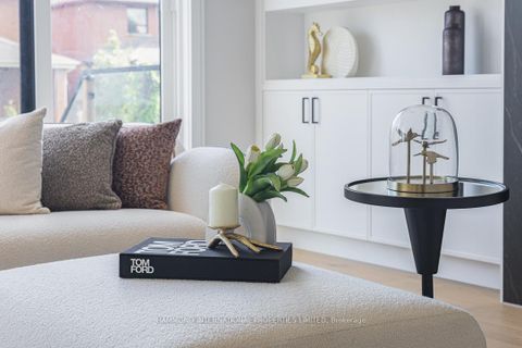 Photo 20 at 117 Crestwood Road, Yorkhill, Vaughan