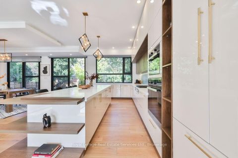 Photo 10 at 431 Sandlewood Road, WO West, Oakville