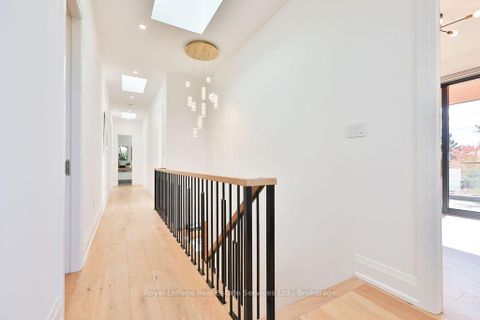 Photo 25 at 431 Sandlewood Road, WO West, Oakville