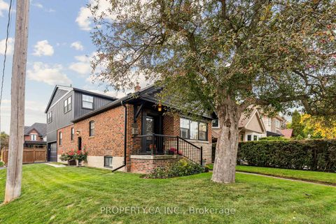 Photo 1 at 1628 Woodbine Heights Boulevard, Parkview, Toronto