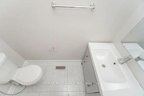 Photo 25 at 86 Dina Road, Maple, Vaughan