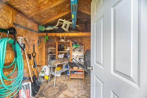 Photo 47 at 86 Dina Road, Maple, Vaughan