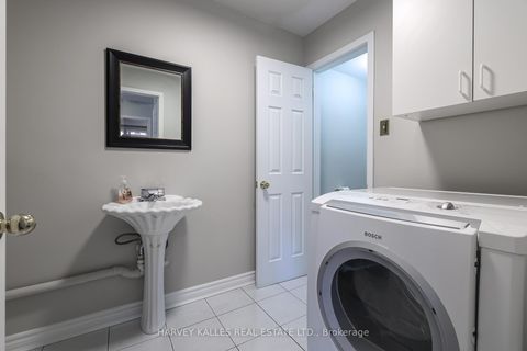 Photo 36 at 6 Lucifer Drive, Pleasant View, Toronto