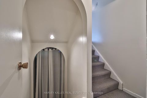 Photo 40 at 6 Lucifer Drive, Pleasant View, Toronto