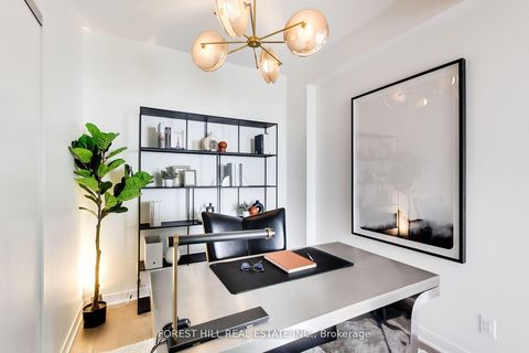 Photo 18 at 807 - 185 Alberta Avenue, Oakwood Village, Toronto