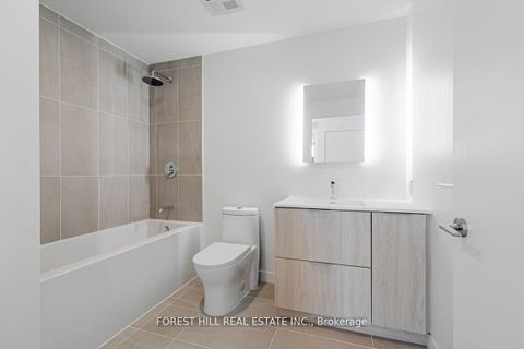 Photo 6 at 1001 - 185 Alberta Avenue, Oakwood Village, Toronto Photo 6 at 1001 - 185 Alberta Avenue, Oakwood Village, Toronto