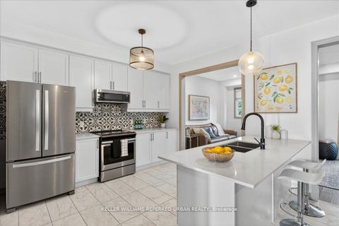Photo 11 at 431 Rita's Avenue, Summerhill Estates, Newmarket