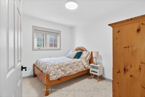 Photo 31 at 431 Rita's Avenue, Summerhill Estates, Newmarket