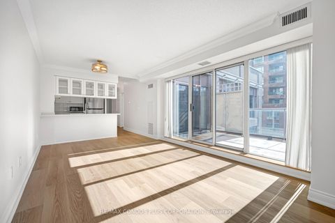 Photo 4 at 903 - 909 Bay Street, Bay Street Corridor, Toronto