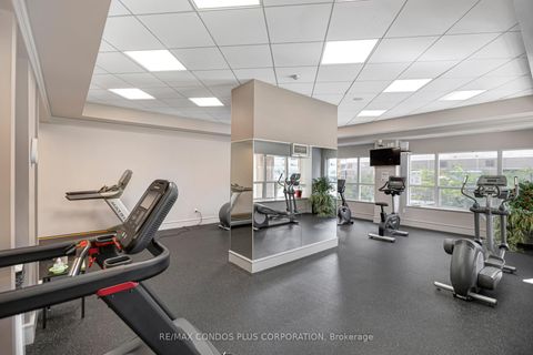 Photo 26 at 903 - 909 Bay Street, Bay Street Corridor, Toronto