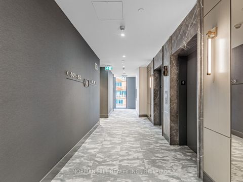 Photo 2 at 813 - 118 Merchants'wharf, Waterfront Communities C8, Toronto Photo 2 at 813 - 118 Merchants'wharf, Waterfront Communities C8, Toronto