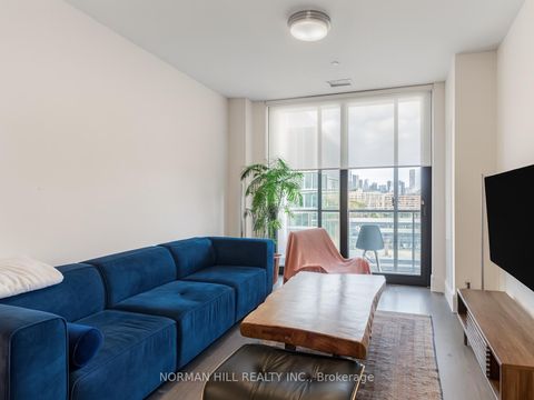 Photo 12 at 813 - 118 Merchants'wharf, Waterfront Communities C8, Toronto