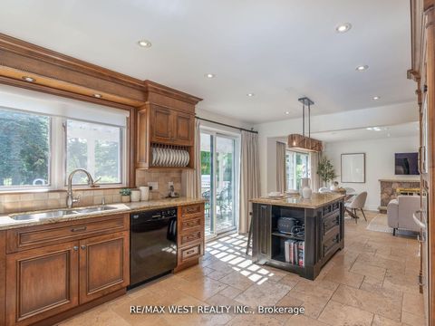 Photo 10 at 57 Edenvale Crescent, Humber Valley, Toronto Photo 10 at 57 Edenvale Crescent, Humber Valley, Toronto