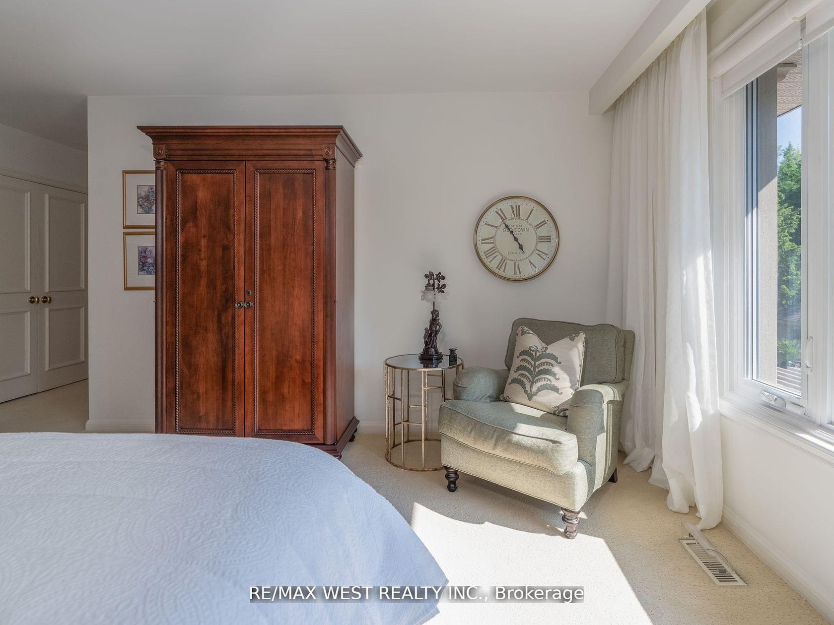 Photo 18 at 57 Edenvale Crescent, Humber Valley, Toronto Photo 18 at 57 Edenvale Crescent, Humber Valley, Toronto