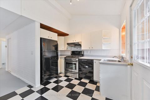 Photo 10 at 1138 Woodbine Avenue, East York, Toronto
