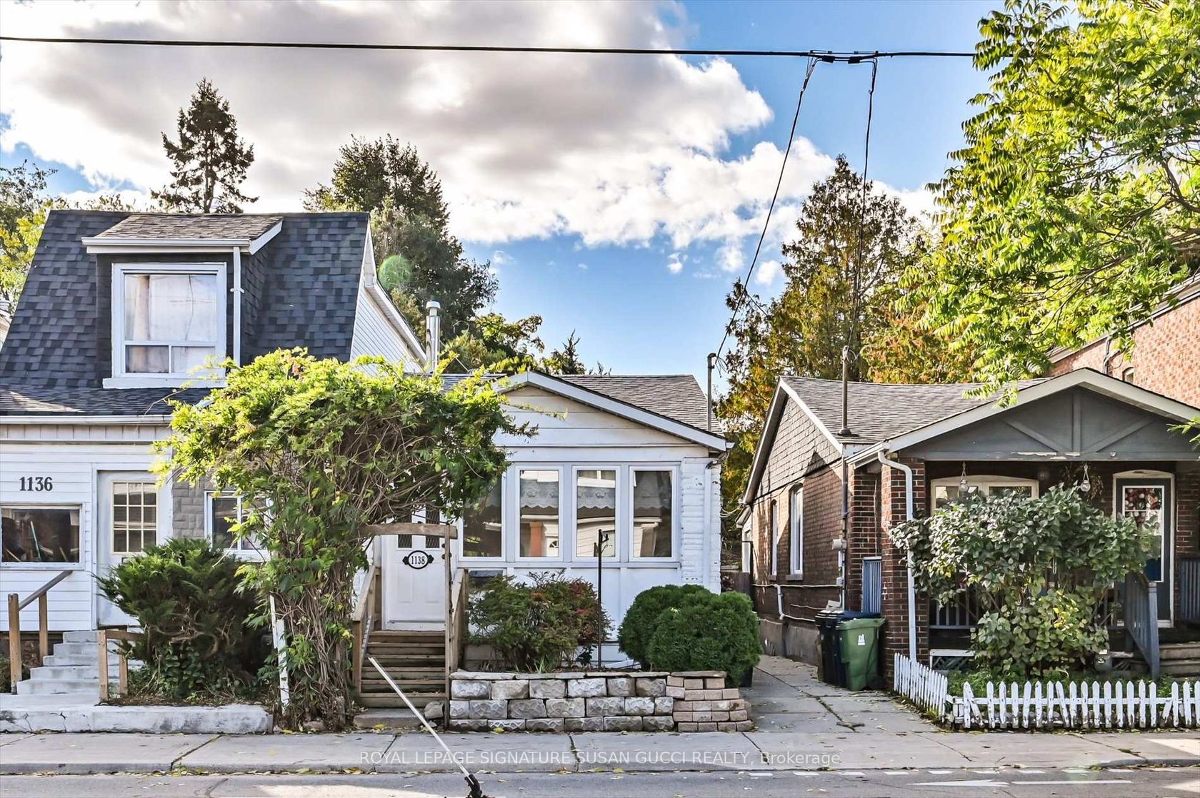 1138 Woodbine Avenue, East York, Toronto  by Loree Meneguzzi Real Estate 1138 Woodbine Avenue, East York, Toronto