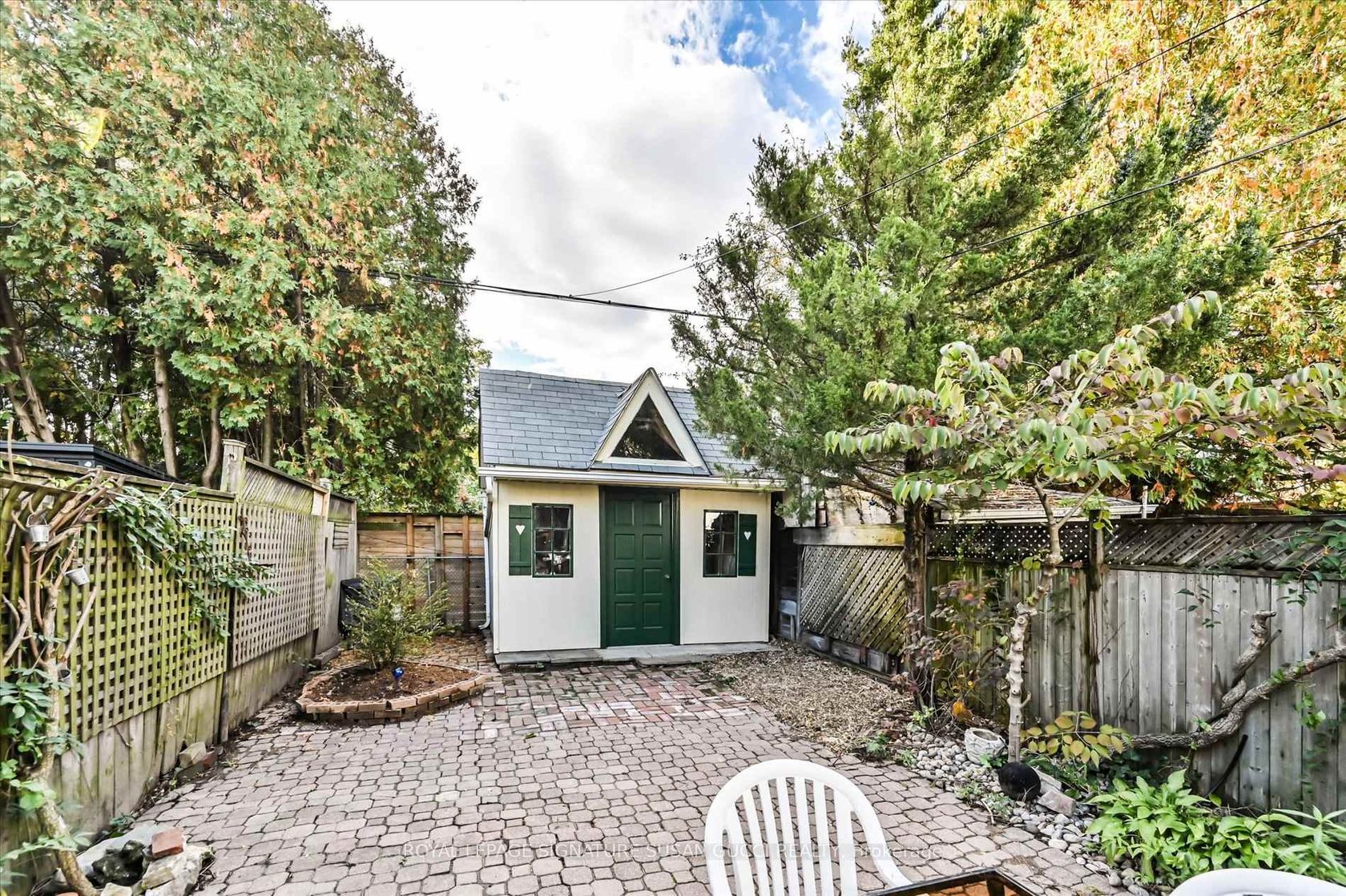 Photo 27 at 1138 Woodbine Avenue, East York, Toronto Photo 27 at 1138 Woodbine Avenue, East York, Toronto