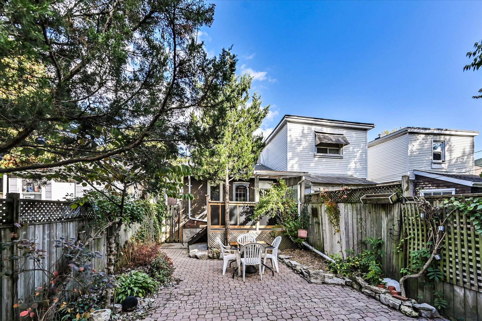 Photo 29 at 1138 Woodbine Avenue, East York, Toronto Photo 29 at 1138 Woodbine Avenue, East York, Toronto