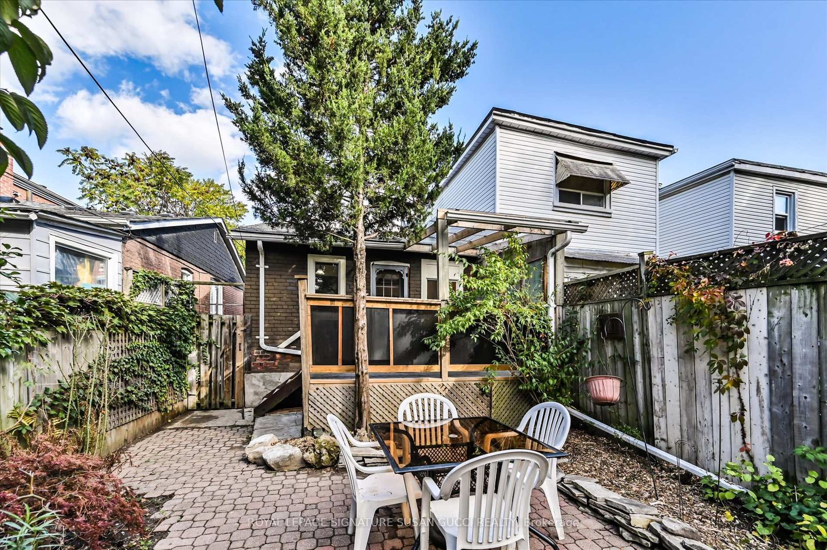 Photo 30 at 1138 Woodbine Avenue, East York, Toronto Photo 30 at 1138 Woodbine Avenue, East York, Toronto