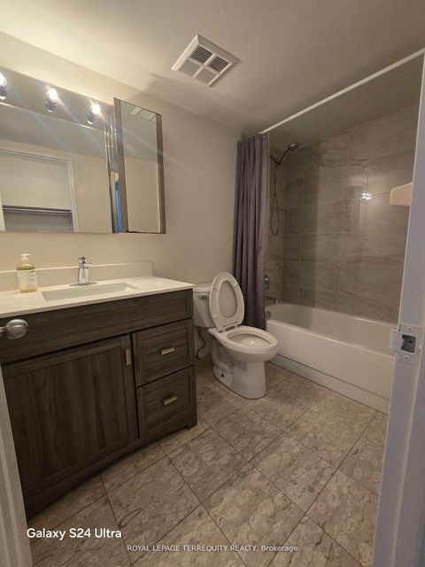 Photo 13 at 1209 - 61 Markbrook Lane, Jamestown, Toronto