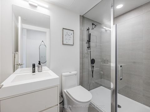 Photo 17 at 524 - 9 Tecumseth Street, Niagara, Toronto