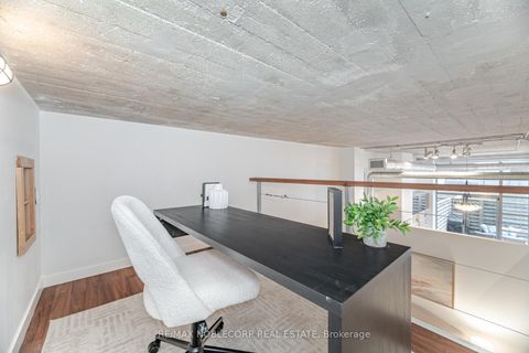 Photo 20 at 228 - 637 Lake Shore Boulevard, Niagara, Toronto