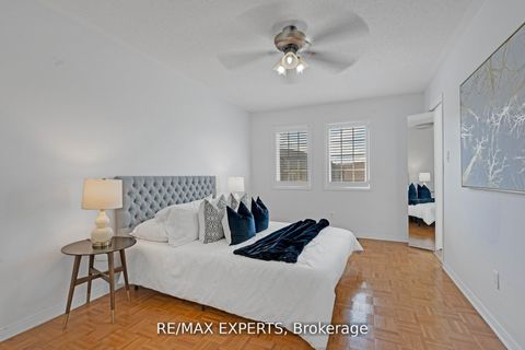 Photo 9 at 32 - 19 Foxchase Avenue, East Woodbridge, Vaughan