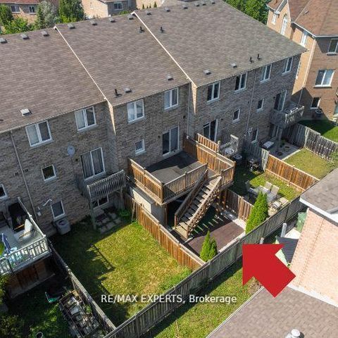 Photo 25 at 32 - 19 Foxchase Avenue, East Woodbridge, Vaughan
