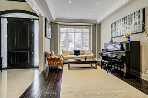 Photo 4 at 29 Threadneedle Crescent, Hillcrest Village, Toronto