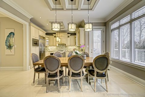 Photo 11 at 29 Threadneedle Crescent, Hillcrest Village, Toronto
