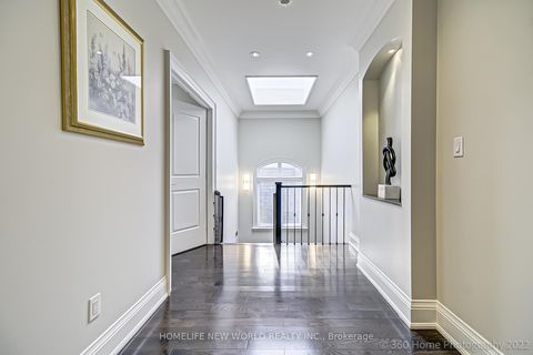 Photo 19 at 29 Threadneedle Crescent, Hillcrest Village, Toronto
