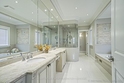 Photo 23 at 29 Threadneedle Crescent, Hillcrest Village, Toronto