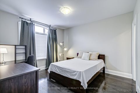 Photo 29 at 29 Threadneedle Crescent, Hillcrest Village, Toronto