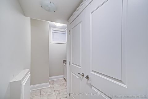 Photo 36 at 29 Threadneedle Crescent, Hillcrest Village, Toronto