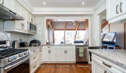 Photo 20 at 140 Wedgewood Drive, Newtonbrook East, Toronto