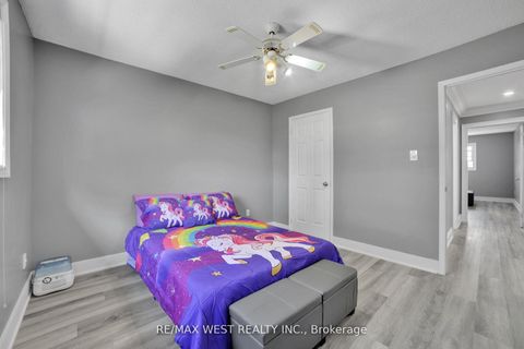 Photo 15 at 339 Parklane Road, CP College Park, Oakville