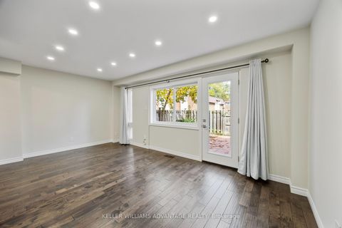 Photo 14 at 118 - 69 Godstone Road, Don Valley Village, Toronto